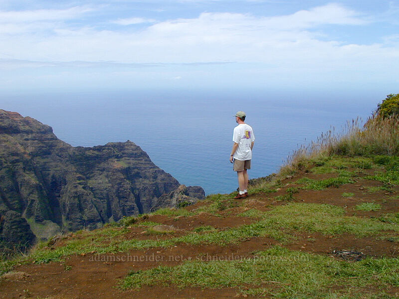 Adam at Nu'alolo Valley [Awa'awaphui Trail, Koke'e State Park, Kaua'i, Hawaii]