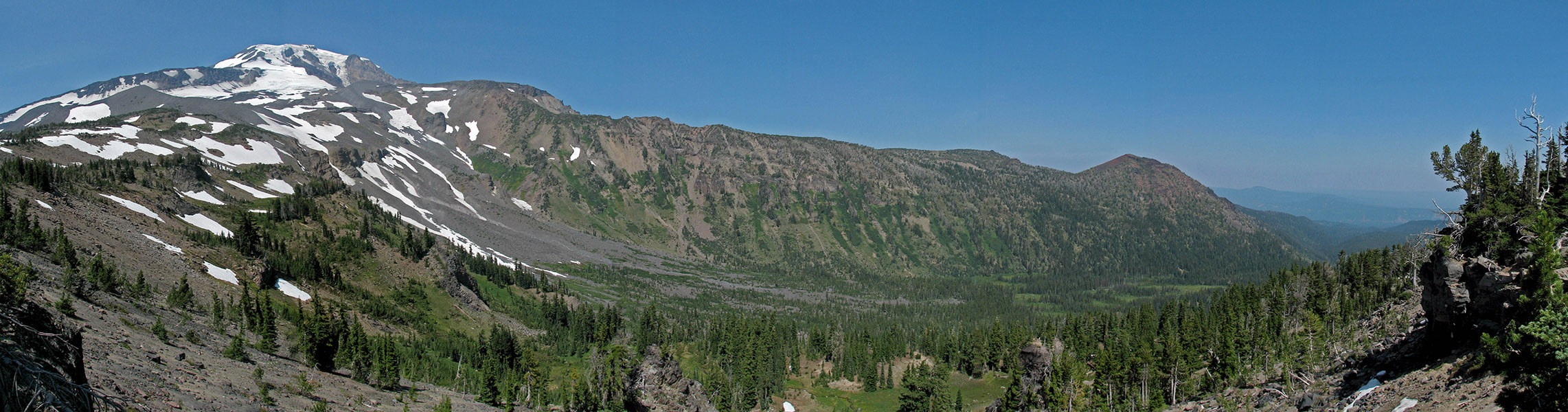 Mount Adams panorama [Hellroaring Viewpoint, Yakama Reservation, Yakima County, Washington]