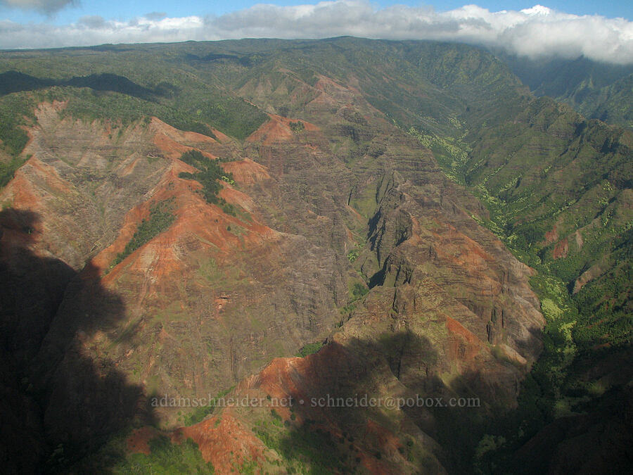 Mokuone Valley & Kahana Valley [airplane tour, Kaua'i, Hawaii]
