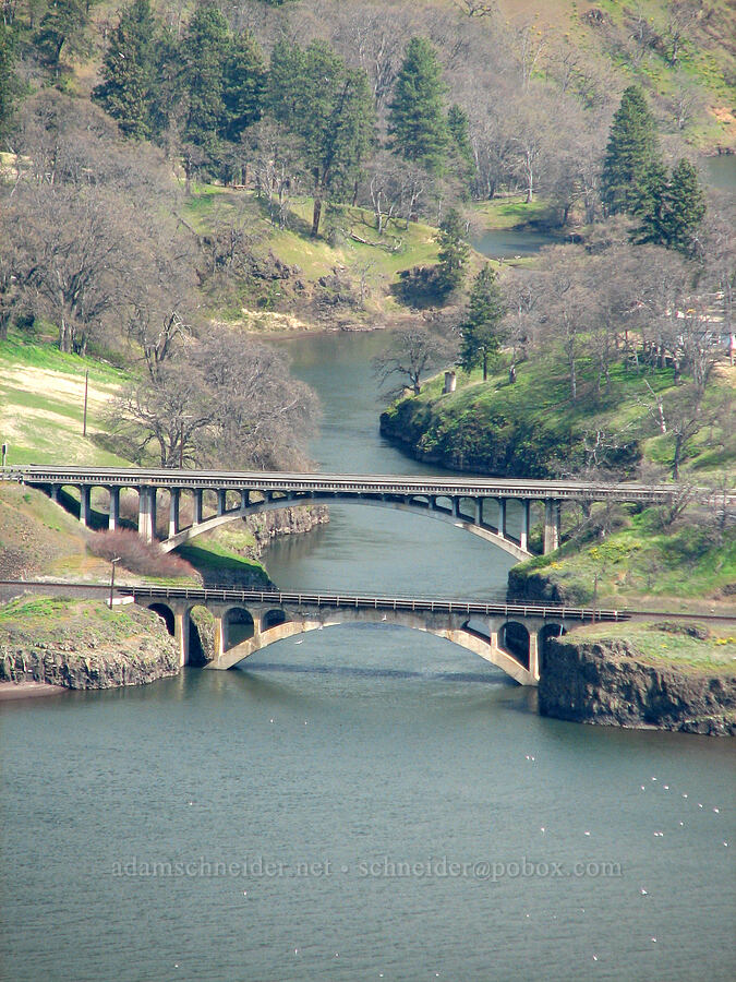 bridges west of Lyle, WA [Tom McCall Preserve, Rowena, Wasco County, Oregon]