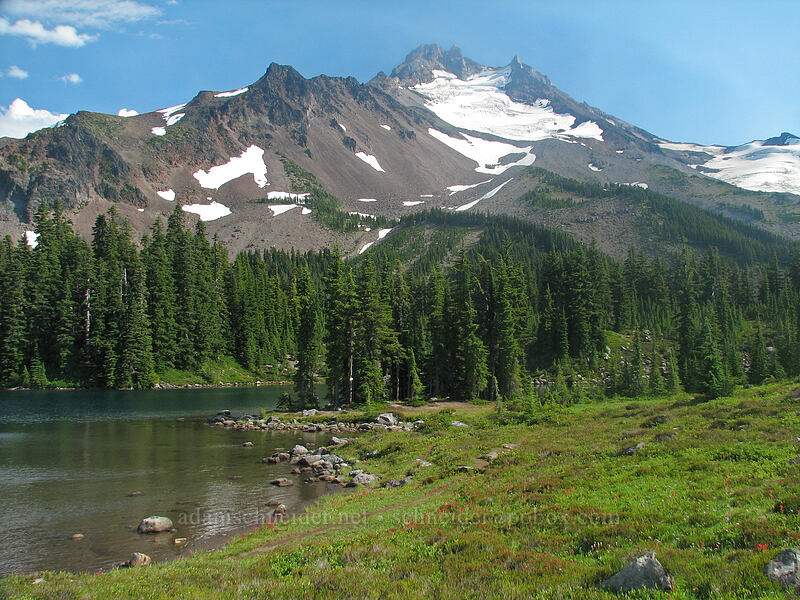 Mount Jefferson [Scout Lake, Jefferson Park, Mt. Jefferson Wilderness, Marion County, Oregon]