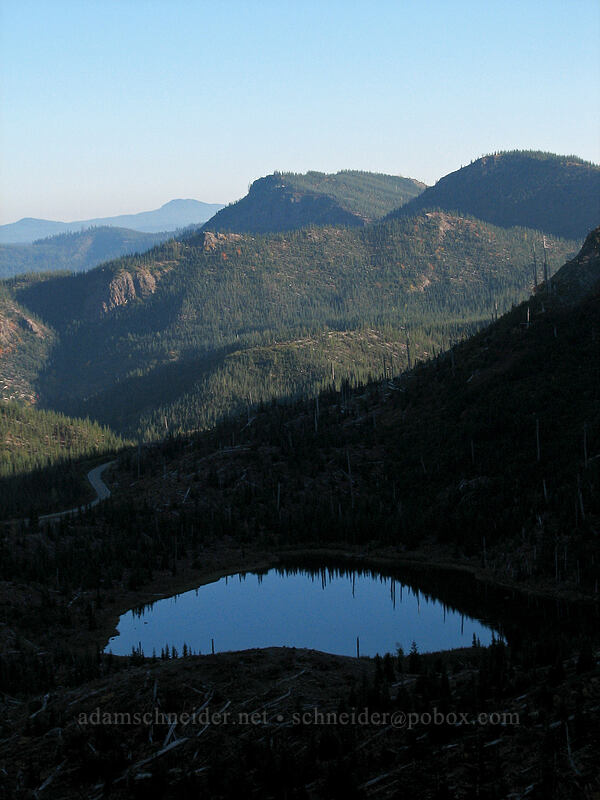 Meta Lake [Boundary Trail, Gifford Pinchot Nat'l Forest, Skamania County, Washington]