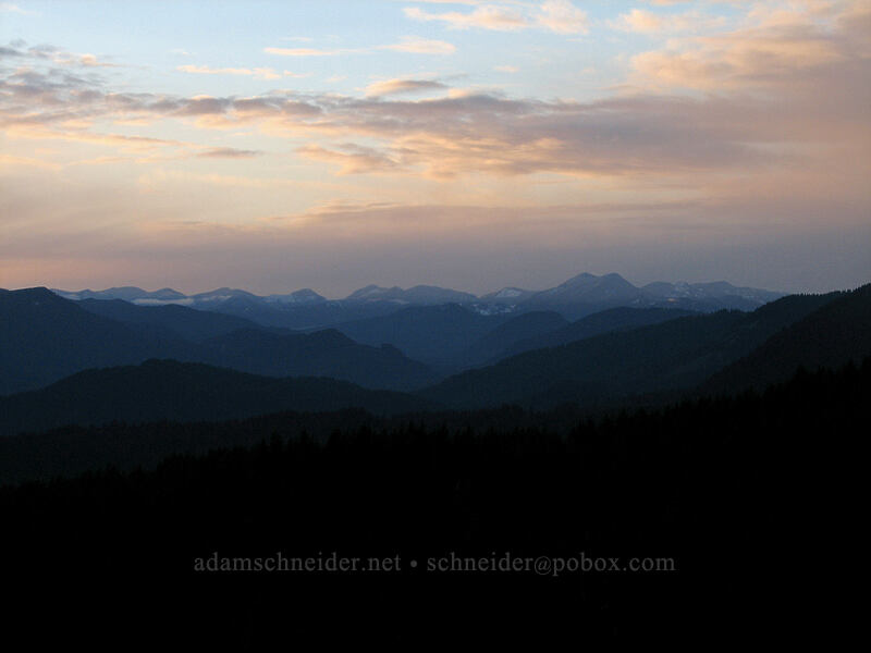 mountains at twilight [Dog Mountain Trail, Gifford Pinchot National Forest, Skamania County, Washington]