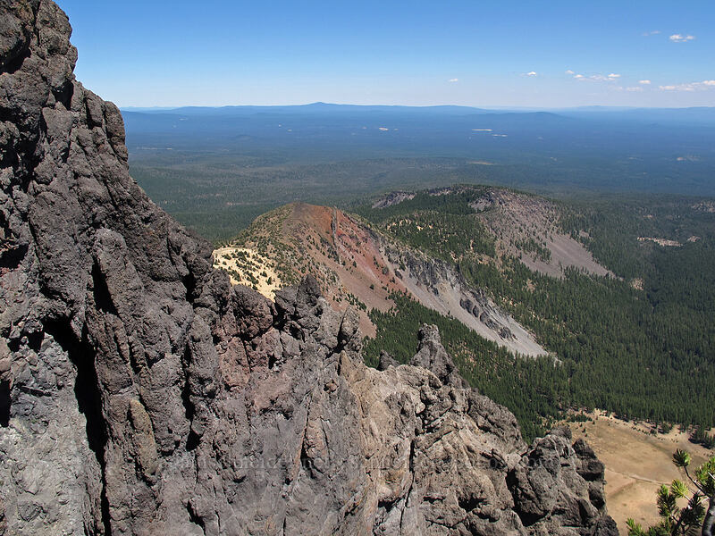 Holly's Ridge [Mt. Thielsen Trail, Mt. Thielsen Wilderness, Douglas County, Oregon]