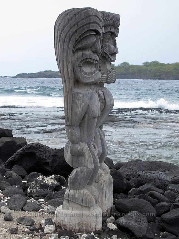 ki'i of Hale o Keawe [Pu'uhonua o Honaunau National Historical Park, Honaunau, Big Island, Hawaii]