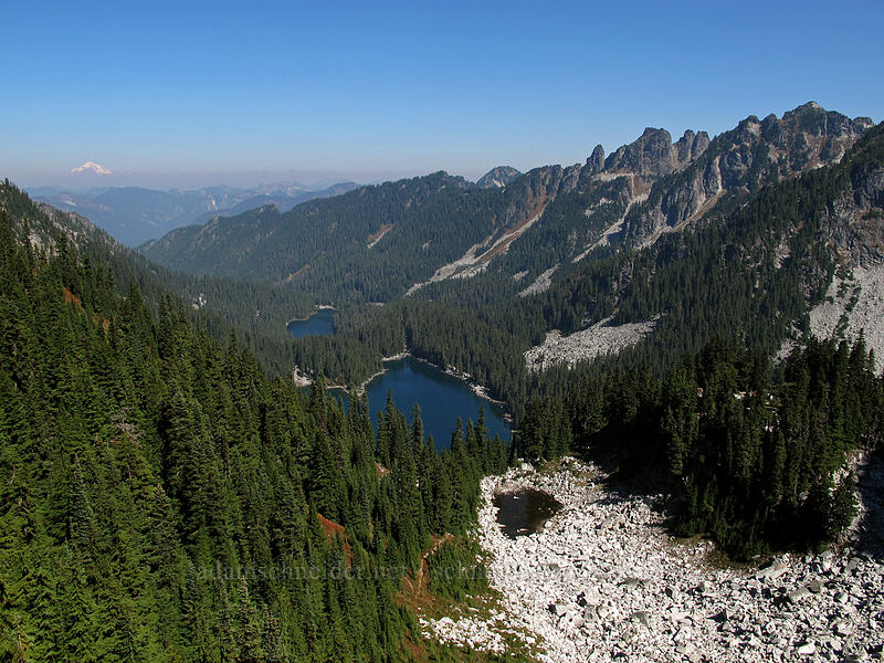 Surprise Valley [Surprise Mountain, Alpine Lakes Wilderness, King County, Washington]