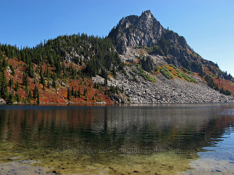 Lichtenberg Mountain & Lake Valhalla [Lake Valhalla, Henry M. Jackson Wilderness, Chelan County, Washington]