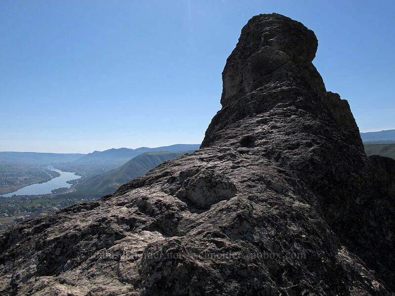 Saddle Rock high point [Saddle Rock Trail, Wenatchee, Chelan County, Washington]