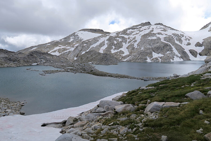 Isolation Lake & Little Annapurna [Snow Lakes Trail, Alpine Lakes Wilderness, Chelan County, Washington]