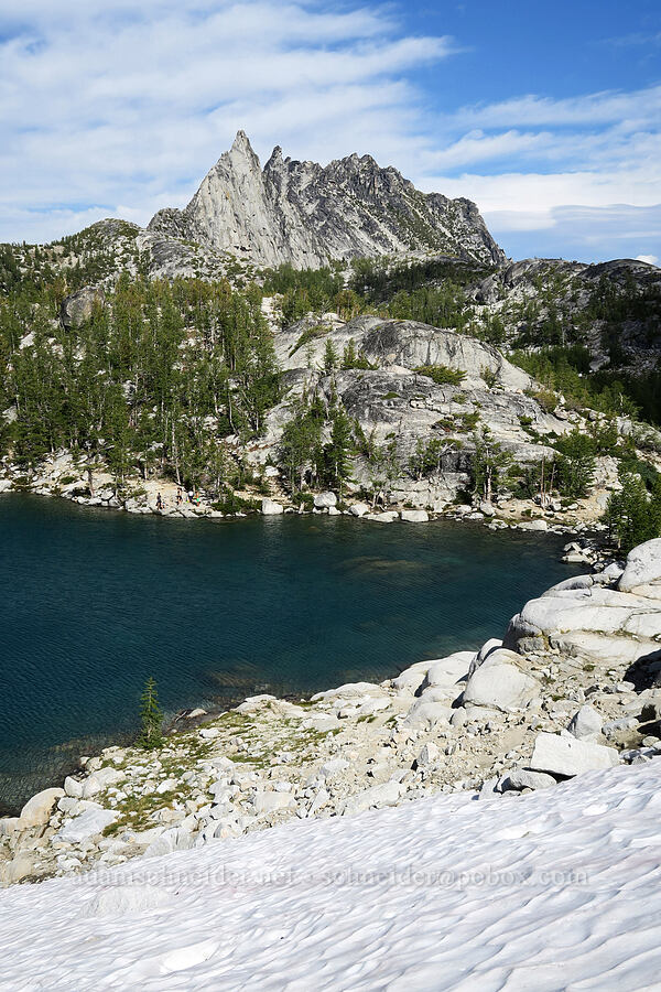 Inspiration Lake, Prusik Peak, & The Temple [Snow Lakes Trail, Alpine Lakes Wilderness, Chelan County, Washington]