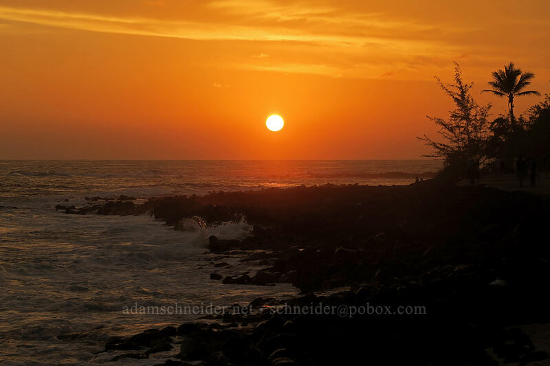 sunset [Po'ipu Beach Park, Po'ipu, Kaua'i, Hawaii]