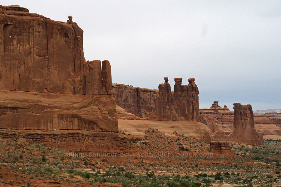 Park Avenue & Three Gossips [La Sal Mountains Viewpoint, Arches National Park, Grand County, Utah]