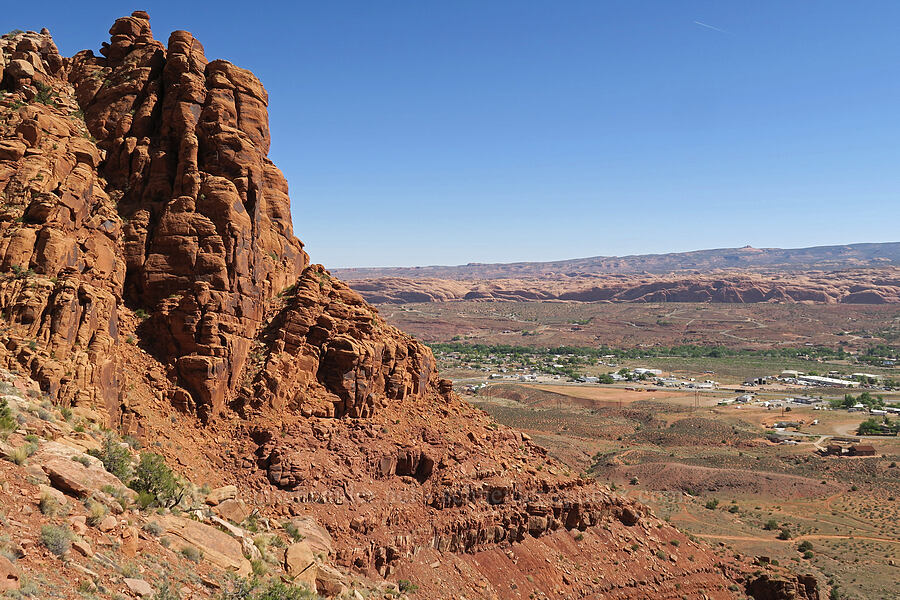 sandstone cliffs & Moab Valley [Hidden Valley Trail, Moab, Grand County, Utah]