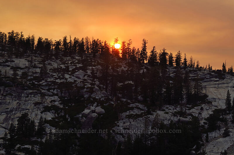 smoky sunset [Olmsted Point, Yosemite National Park, Mariposa County, California]