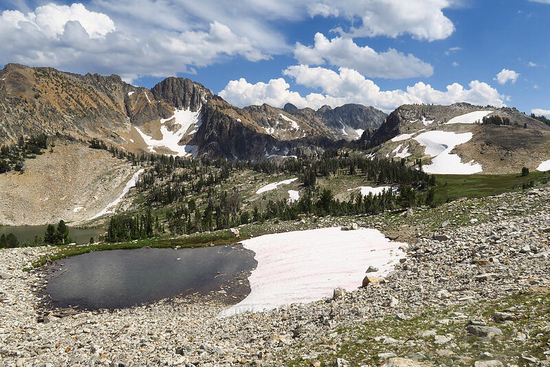 meltwater tarn & mountains to the southeast [below Alpine Peak, Sawtooth Wilderness, Custer County, Idaho]