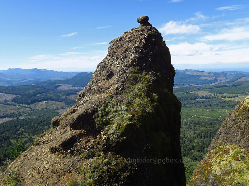 Topknot Rock [Saddle Mountain Trail, Saddle Mountain Natural Area, Clatsop County, Oregon]