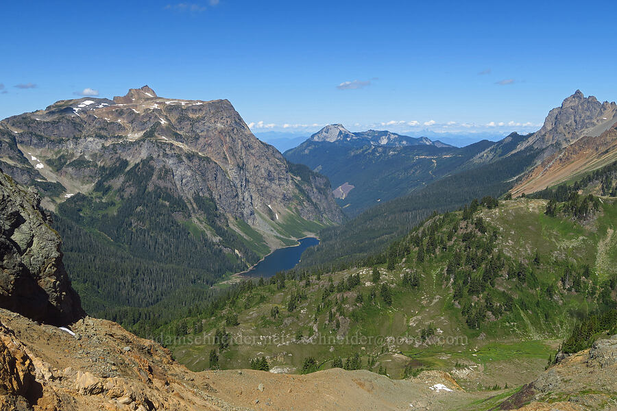 Tomyhoi Peak, Tomyhoi Lake, Mount McGuire, & Canadian Border Peak [Winchester Mountain Trail, Mt. Baker Wilderness, Whatcom County, Washington]