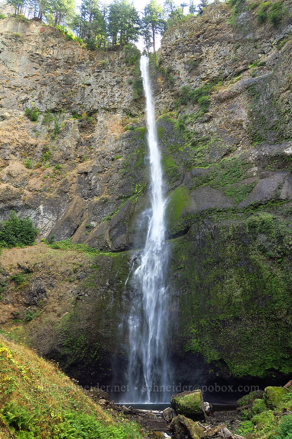Upper Multnomah Falls [Multnomah Falls Trail, Mt. Hood National Forest, Multnomah County, Oregon]