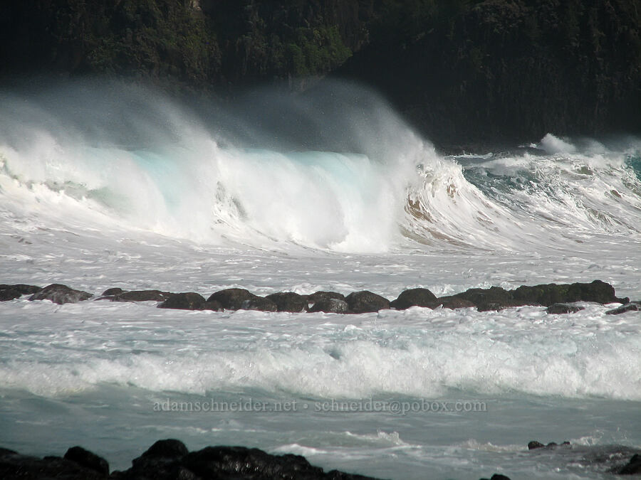 big waves [Kauapea Beach, Kilauea, Kaua'i, Hawaii]