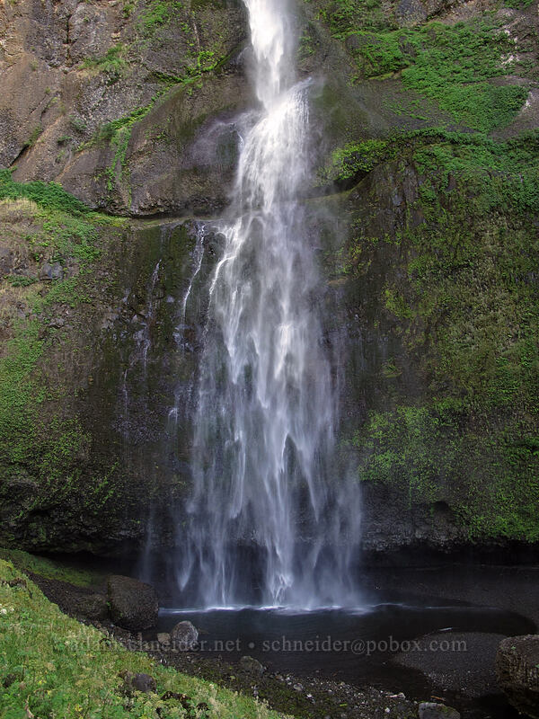 bottom of Multnomah Falls [Larch Mountain Trail, Columbia River Gorge, Multnomah County, Oregon]
