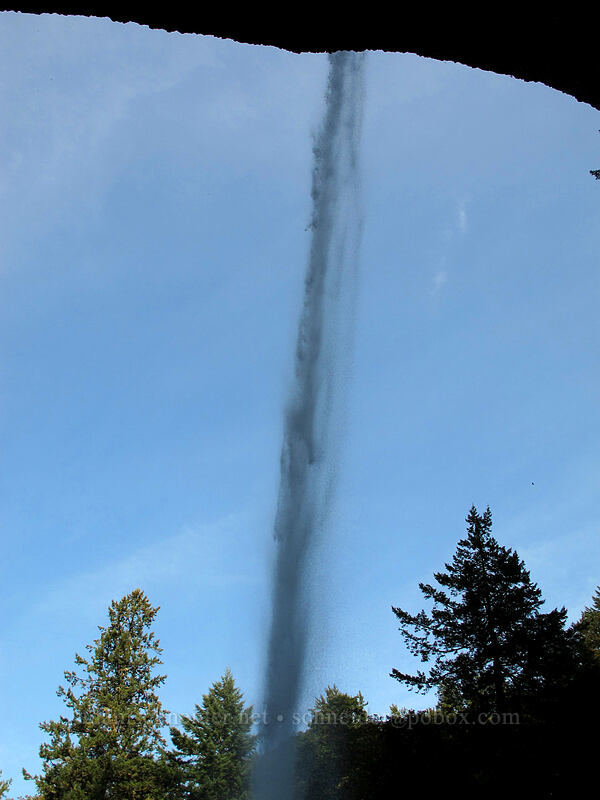 water falling through space [Latourell Falls Trail, Multnomah County, Oregon]