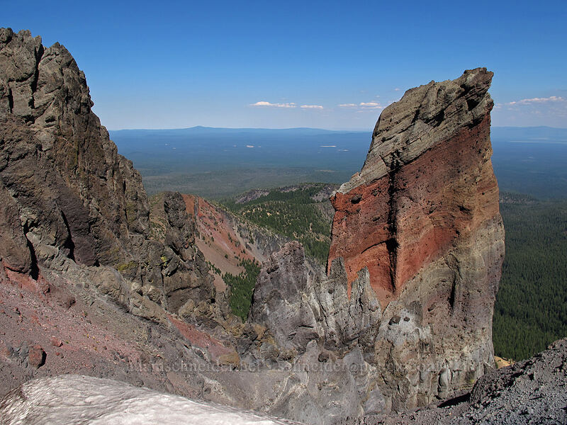 layered rock formations [Mt. Thielsen's southwest face, Mt. Thielsen Wilderness, Douglas County, Oregon]