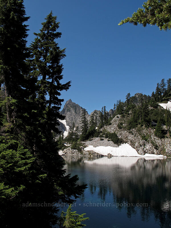 Kaleetan Peak & Gem Lake [High Lakes Trail, Alpine Lakes Wilderness, King County, Washington]