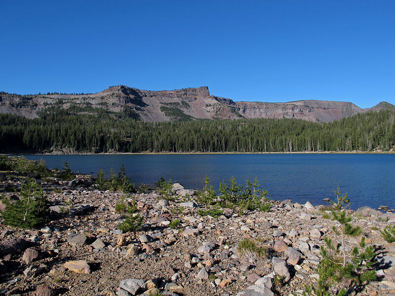 Tam McArthur Rim & Three Creek Lake [Three Creek Lake, Deschutes National Forest, Deschutes County, Oregon]