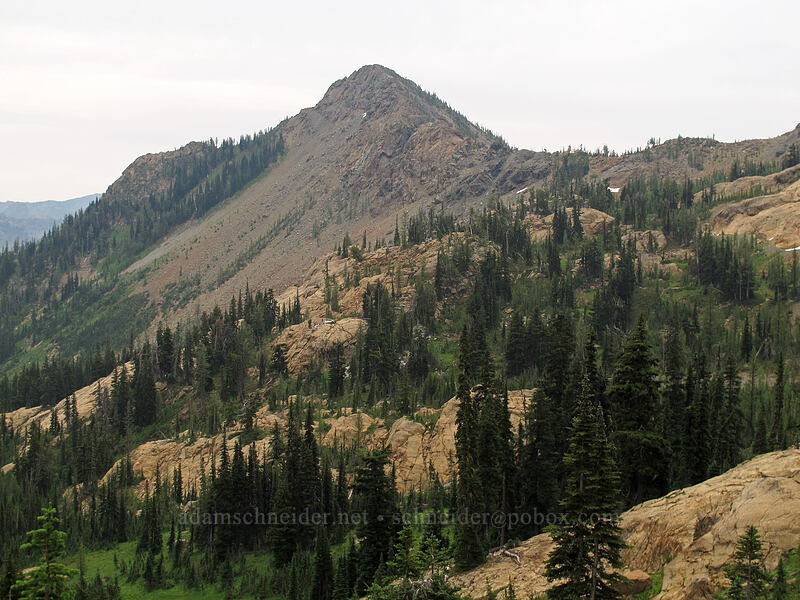Peak 6878 & Headlight Basin [Ingalls Way Trail, Alpine Lakes Wilderness, Chelan County, Washington]