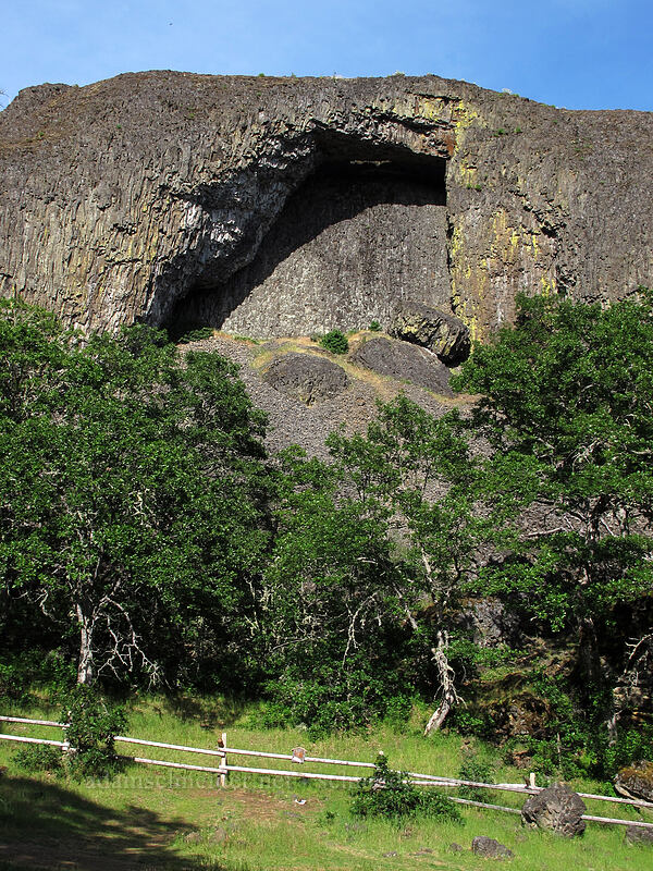 rock arch [Catherine Creek, Klickitat County, Washington]