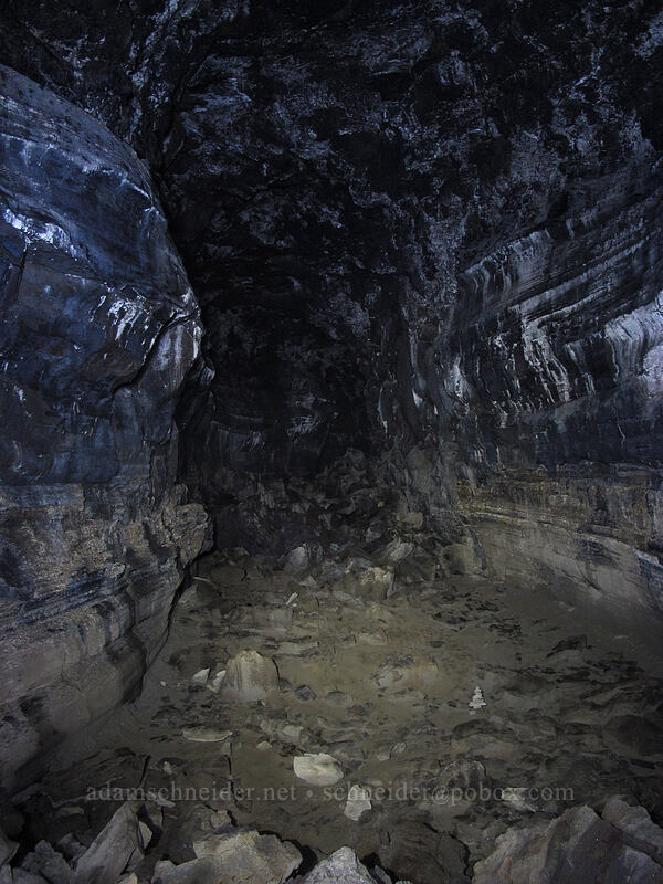 first chamber [Falls Creek Cave, Gifford Pinchot National Forest, Skamania County, Washington]