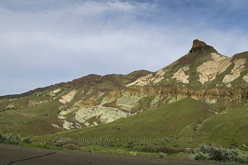 Sheep Rock [Highway 19, John Day Fossil Beds National Monument, Grant County, Oregon]