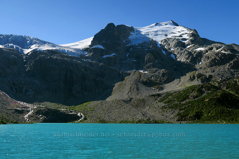 Upper Joffre Lake & Slalok Mountain [Joffre Lakes Trail, Joffre Lakes Provincial Park, British Columbia, Canada]