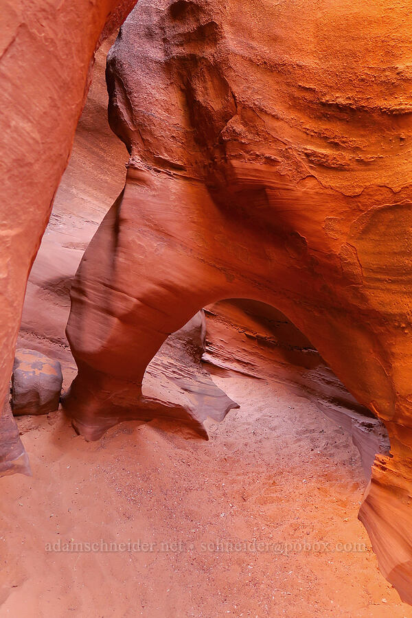 sandstone arch [Spooky Slot Canyon, Grand Staircase-Escalante National Monument, Kane County, Utah]
