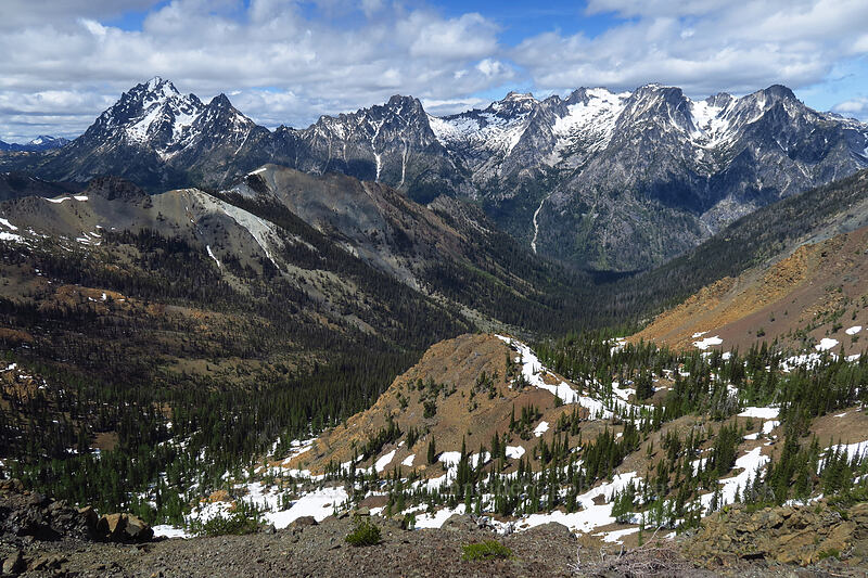 The Stuart Range [Earl Peak, Wenatchee National Forest, Kittitas County, Washington]