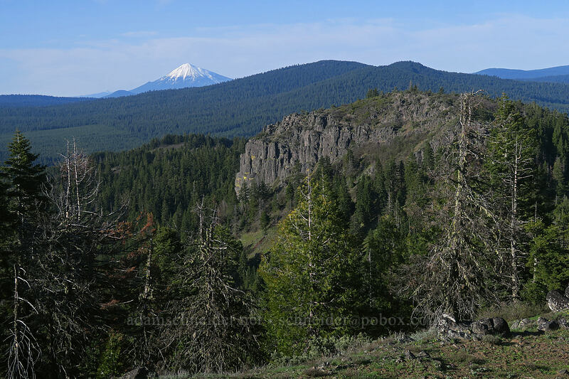 Mount McLoughlin & Hobart Bluff [Hobart Peak, Cascade-Siskiyou National Monument, Jackson County, Oregon]