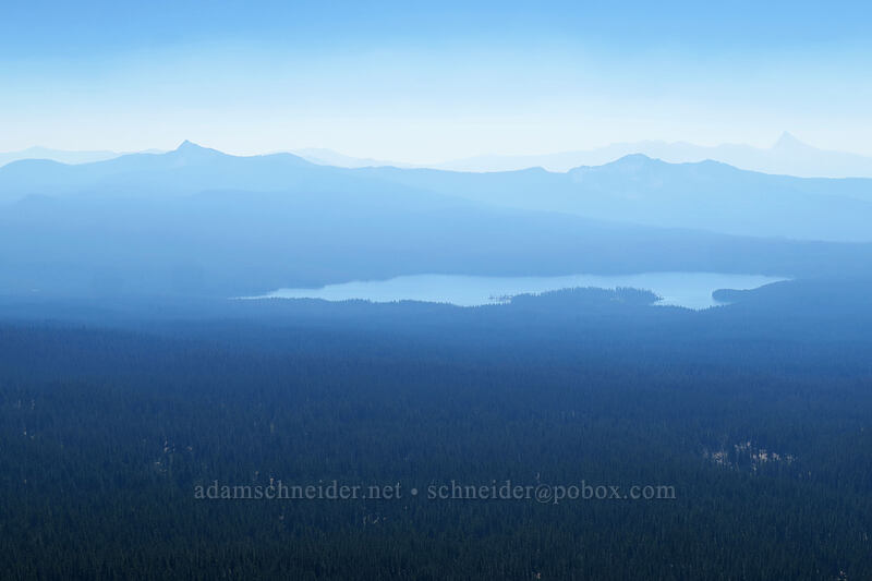 Cowhorn Mountain, Sawtooth Mountain, & Summit Lake [Diamond Peak summit trail, Diamond Peak Wilderness, Lane County, Oregon]