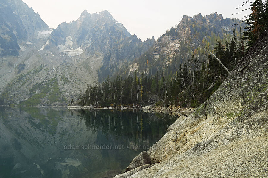 Colchuck Lake & Colchuck Peak [Colchuck Lake Trail, Alpine Lakes Wilderness, Chelan County, Washington]