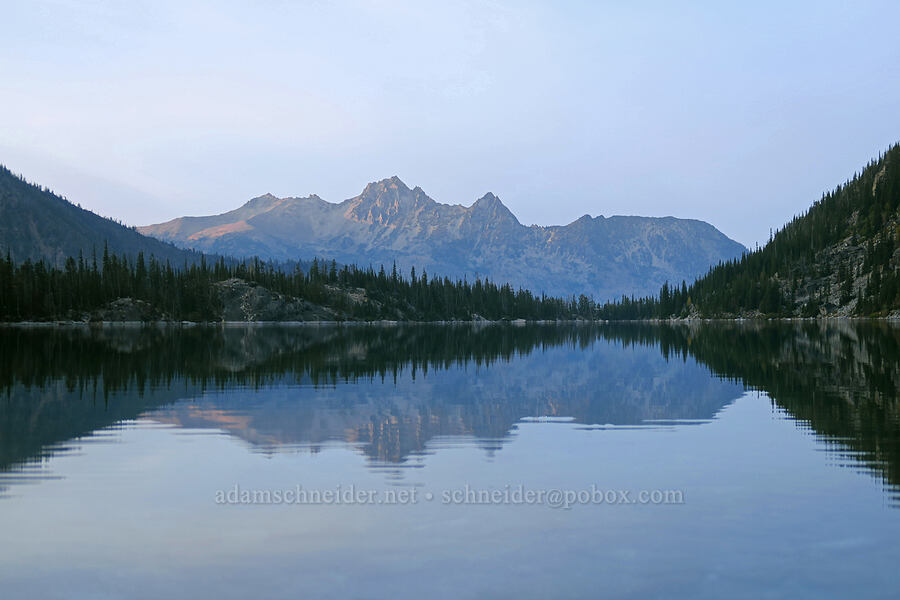 Cashmere Mountain & Colchuck Lake [Colchuck Lake Trail, Alpine Lakes Wilderness, Chelan County, Washington]