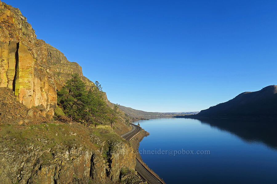 cliffs & the Columbia River [Lyle Convict Road, Klickitat County, Washington]