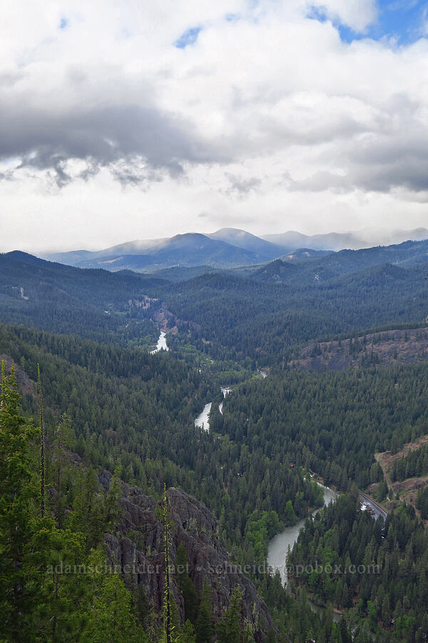 Naches River Valley [Edgar Rock, Okanogan-Wenatchee National Forest, Yakima County, Washington]