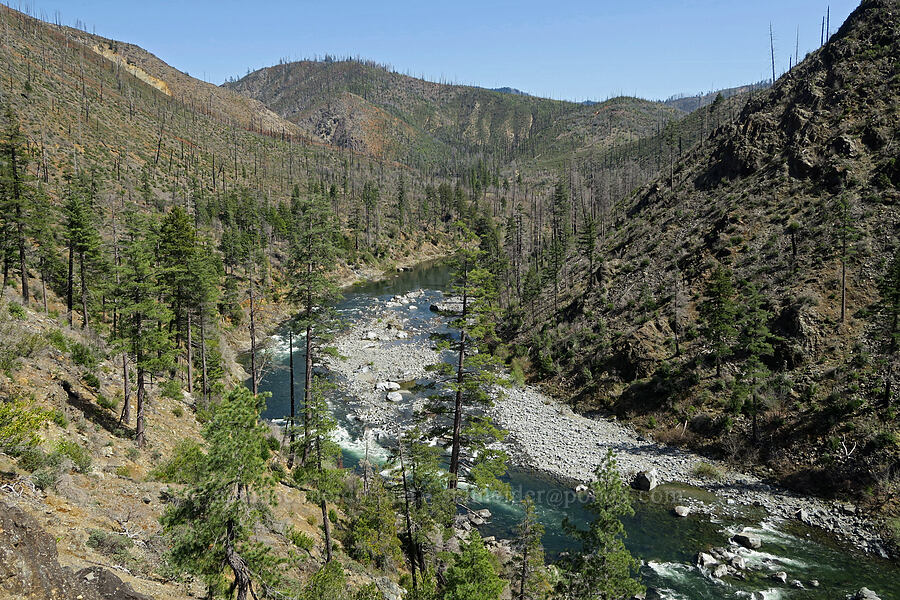 Illinois River [Illinois River Trail, Rogue River-Siskiyou National Forest, Josephine County, Oregon]
