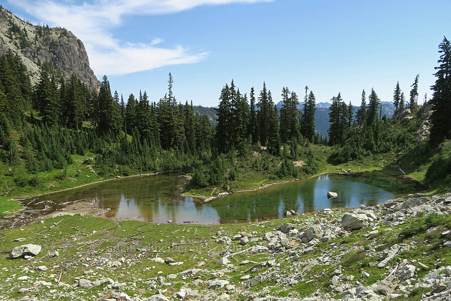 pond west of Peggy's Pond [west of Cathedral Rock, Alpine Lakes Wilderness, Kittitas County, Washington]