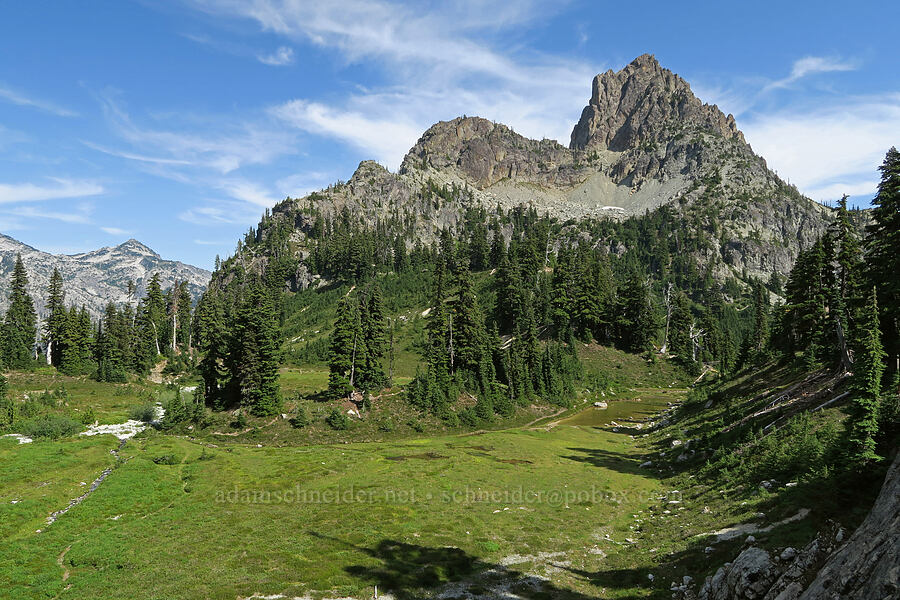 Cathedral Rock [west of Cathedral Rock, Alpine Lakes Wilderness, Kittitas County, Washington]