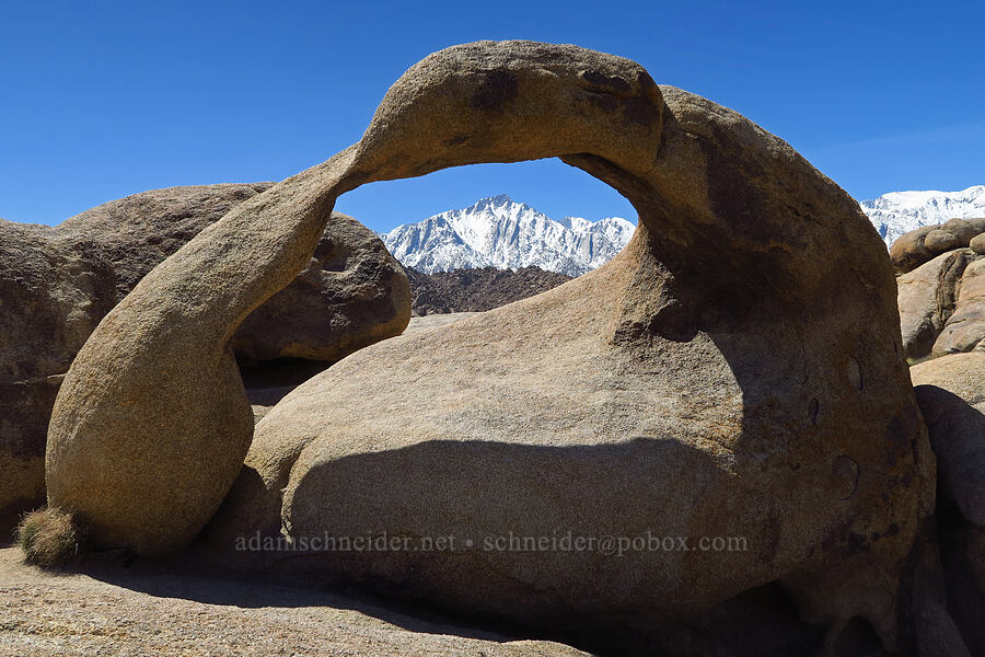 Mobius Arch & Lone Pine Peak [Mobius Arch Trail, Inyo County, California]