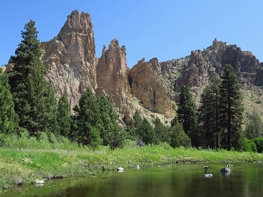 Monument Area & the Crooked River [Smith Rock State Park, Deschutes County, Oregon]
