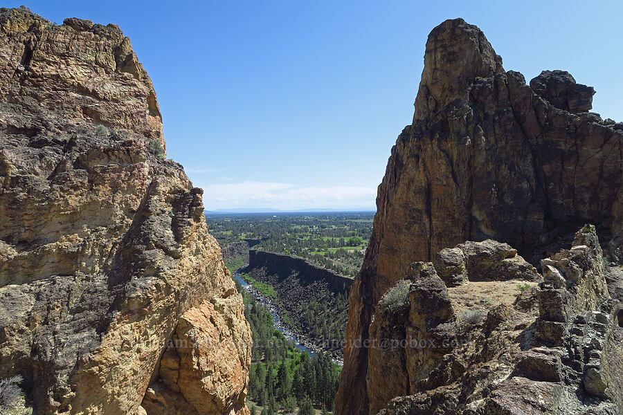 back side of Anglin's Buttress & The Monument [Smith Rock State Park, Deschutes County, Oregon]