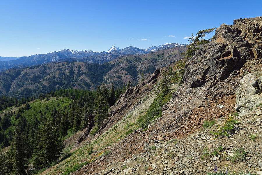 edge of Iron Bear [Iron Bear Peak, Okanogan-Wenatchee National Forest, Kittitas County, Washington]