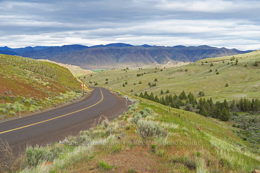 John Day Valley [Highway 218, Wasco County, Oregon]