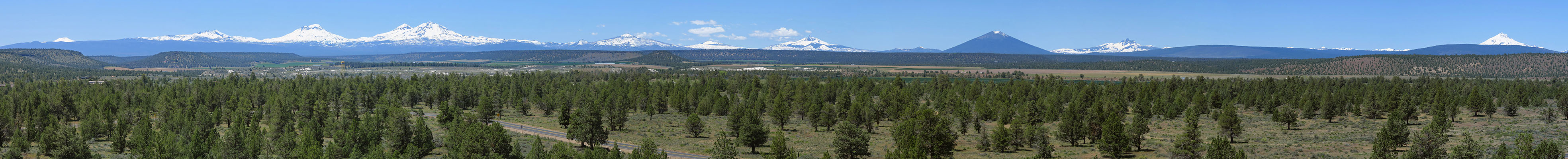 volcano panorama [Steamboat Rock, Deschutes County, Oregon]